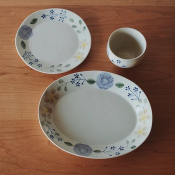 Европа и Соединенные Штаты, маленькие свежие керамические чайные чашки, овальная тарелка, плоская тарелка, кухонная утварь, изысканные тарелки.